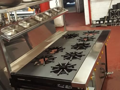 8 Burner commercial Gas cooker - Indian or Thai Restaurant Gas cooking range