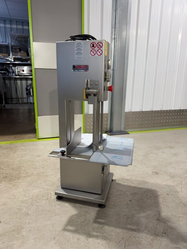 OMEGA MEAT BANDSAW - C/E182